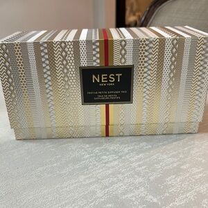 Gold and White Festive Petite Diffuser Trio - Brand New